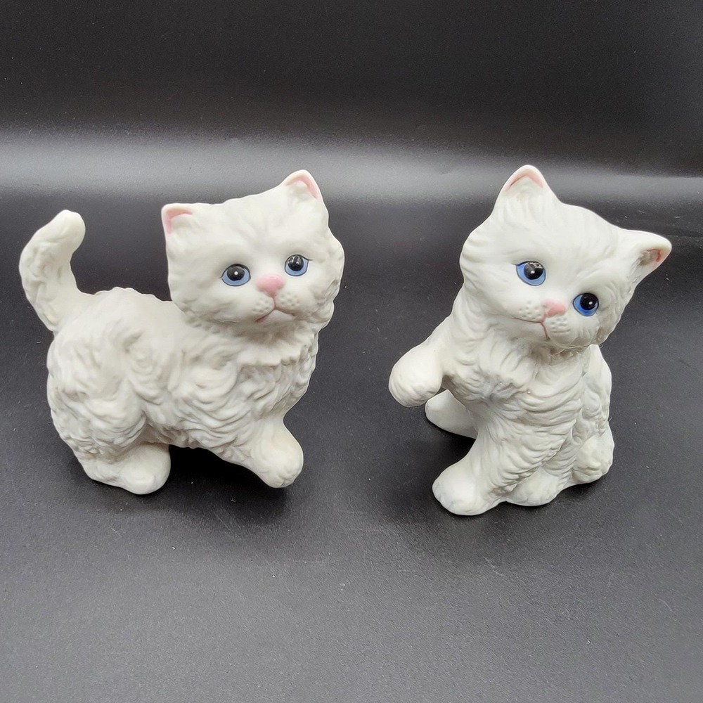 Homeco Vintage Porcelain Cat Pair Fluffy White Blue Eyes Persian Figurine Small - Picture 2 of 8